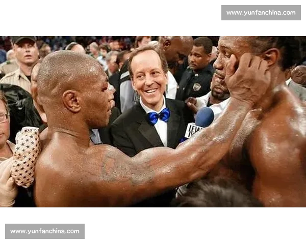 刘易斯与迈考尔的激烈对决背后：两位拳坛传奇的宿命碰撞与历史意义