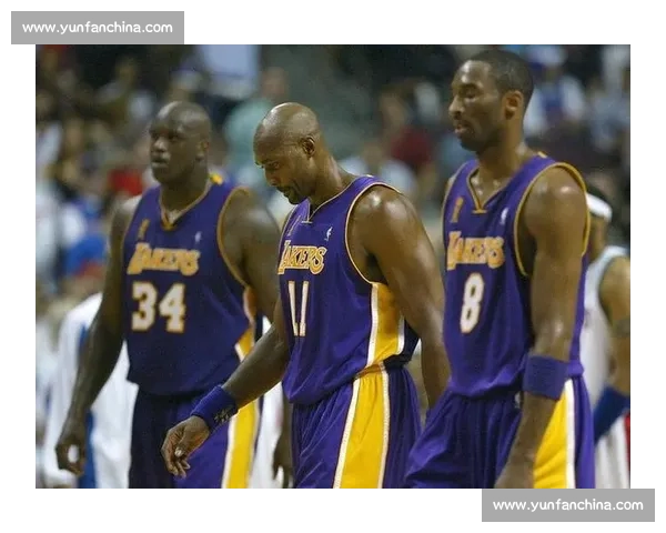 科比与奥尼尔的巅峰对决与分道扬镳的王朝真相背后的恩怨与时代回声